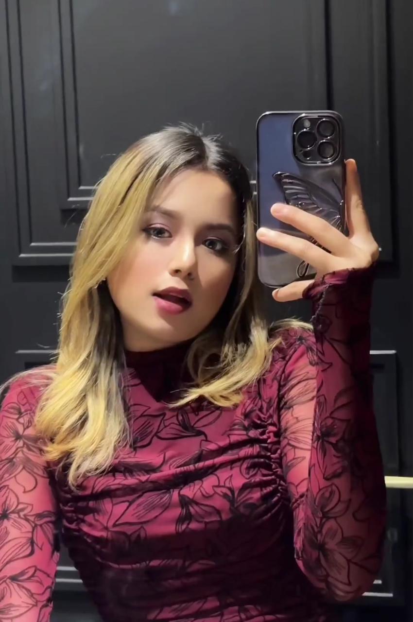 Low Price Aerocity Call Girl Service